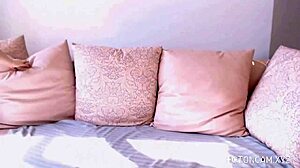 Tiny Asian cam girl in high definition video