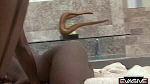 Muff diving lovers explore curvy black beauties and more