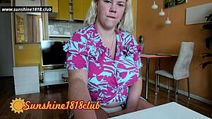 Sexy babe squirts on webcam in HD