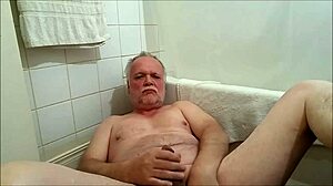 Daddy's self-pissing and watersports adventure