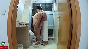 Amateur sexo with a big ass and a tight pussy